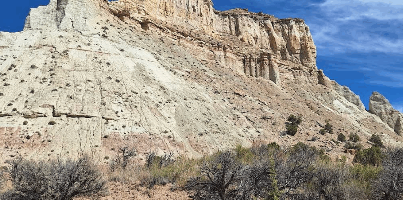 Desert Nights and Endless Stars: My Off-Grid Camping Trip in Southern Utah